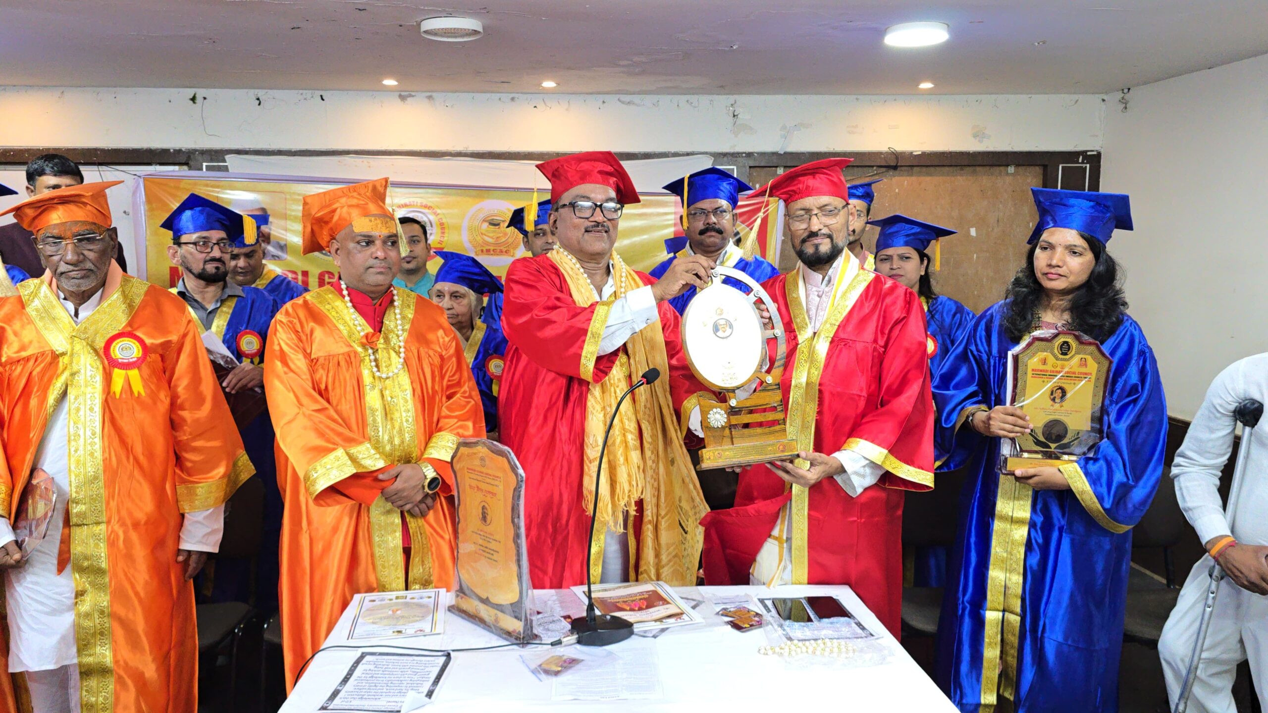 डॉ. अजित बागमार यांना दिल्ली येथे प्रतिष्ठेचा ‘ग्लोबल गुरु अवॉर्ड’ प्रदान